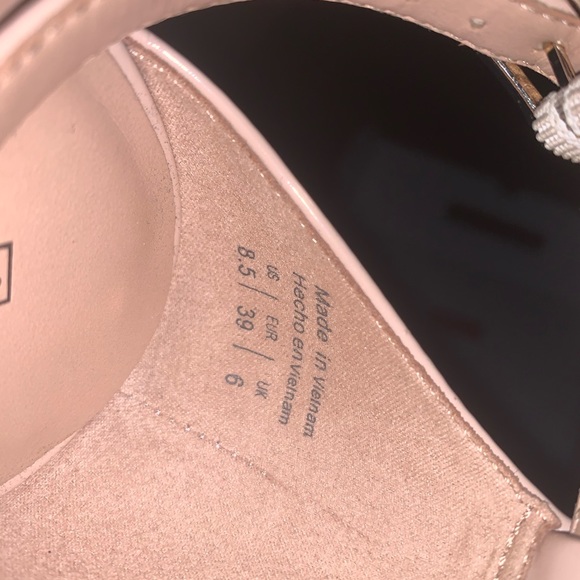 CALL IT SPRING - NUDE HEELS - Picture 4 of 7